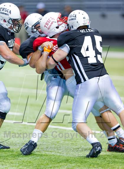 Thumbnail 3 in THSCA All-Star Football Game photogallery.