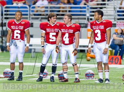 Thumbnail 3 in THSCA All-Star Football Game photogallery.