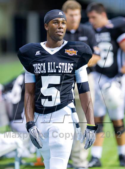 Thumbnail 1 in THSCA All-Star Football Game photogallery.