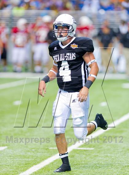 Thumbnail 3 in THSCA All-Star Football Game photogallery.