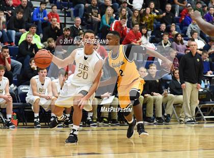 Thumbnail 1 in Cleveland Heights vs. Centerville photogallery.