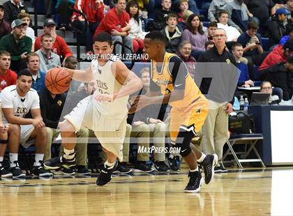 Thumbnail 3 in Cleveland Heights vs. Centerville photogallery.
