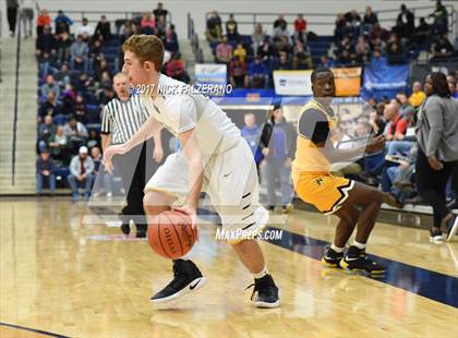 Thumbnail 2 in Cleveland Heights vs. Centerville photogallery.