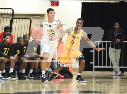 Thumbnail 3 in Cleveland Heights vs. Centerville photogallery.