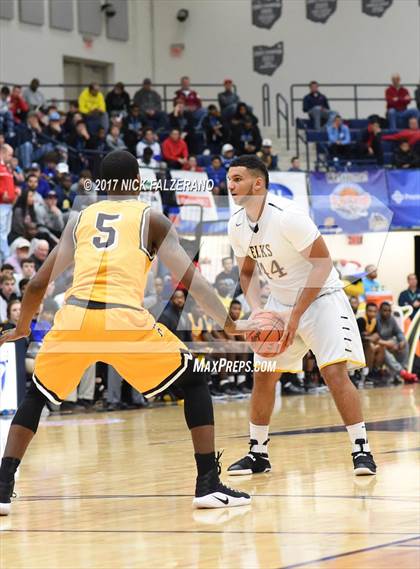 Thumbnail 1 in Cleveland Heights vs. Centerville photogallery.