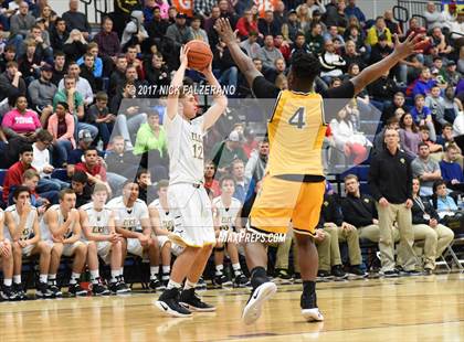 Thumbnail 3 in Cleveland Heights vs. Centerville photogallery.