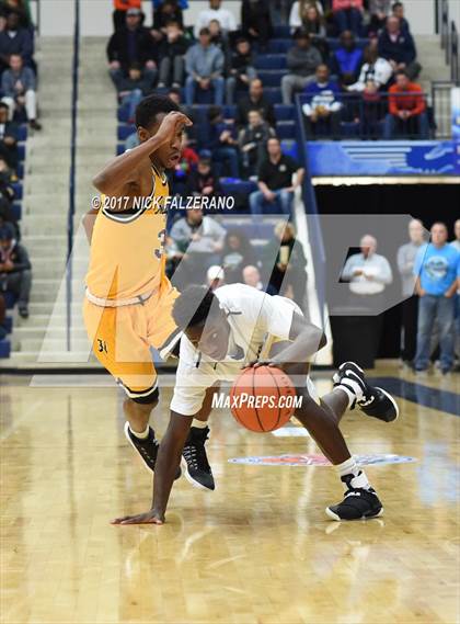 Thumbnail 2 in Cleveland Heights vs. Centerville photogallery.