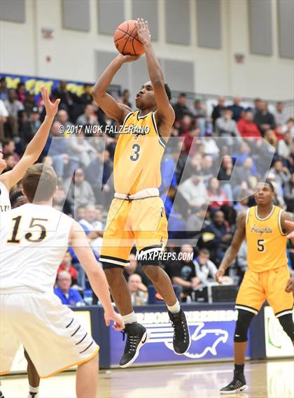 Thumbnail 3 in Cleveland Heights vs. Centerville photogallery.