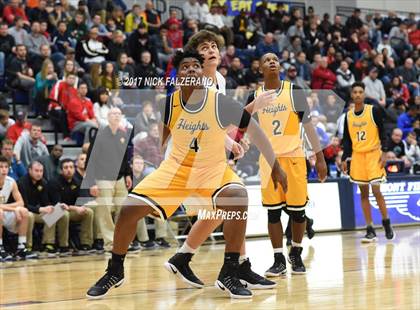 Thumbnail 3 in Cleveland Heights vs. Centerville photogallery.