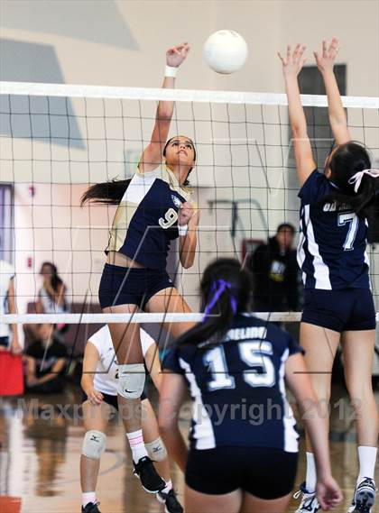 Thumbnail 1 in South El Monte @ Gabrielino photogallery.