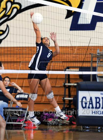 Thumbnail 1 in South El Monte @ Gabrielino photogallery.