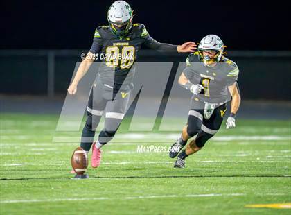 Thumbnail 2 in Gar-Field @ Woodbridge (Senior Night) photogallery.