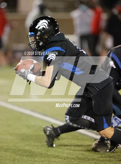 Thumbnail 3 in Grandview vs. Eaglecrest photogallery.