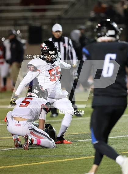 Thumbnail 2 in Grandview vs. Eaglecrest photogallery.