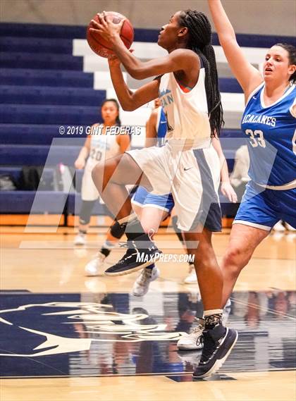 Thumbnail 3 in Acalanes vs. Urban (Marin Catholic Tournament) photogallery.