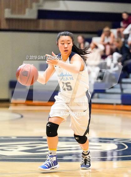 Thumbnail 1 in Acalanes vs. Urban (Marin Catholic Tournament) photogallery.