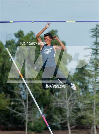 Thumbnail 3 in Don Green Track and Field Invitational (Boys Events) photogallery.