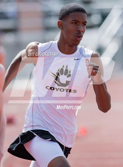 Thumbnail 3 in Don Green Track and Field Invitational (Boys Events) photogallery.