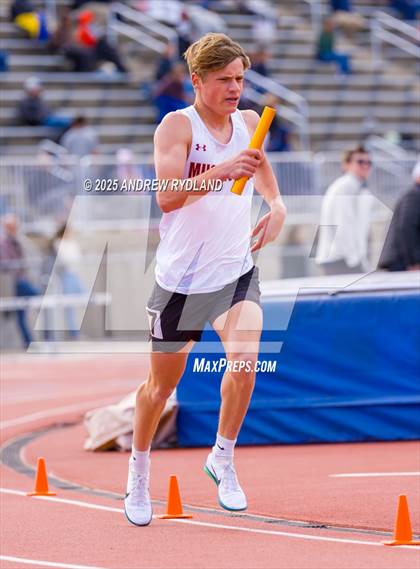 Thumbnail 1 in Huskie Twilight (Relays) photogallery.