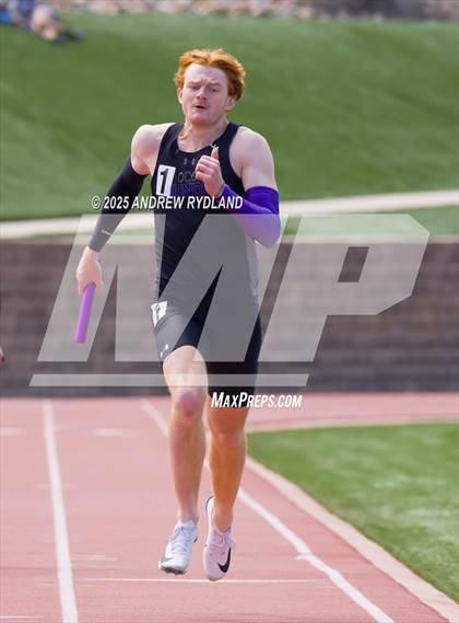 Thumbnail 1 in Huskie Twilight (Relays) photogallery.