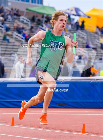 Thumbnail 3 in Huskie Twilight (Relays) photogallery.