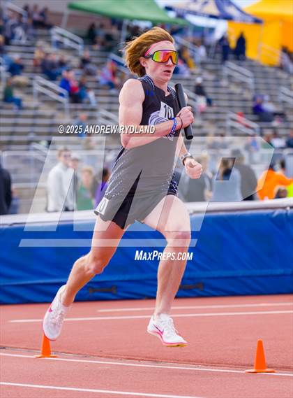 Thumbnail 1 in Huskie Twilight (Relays) photogallery.