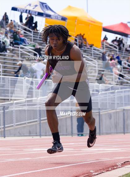 Thumbnail 1 in Huskie Twilight (Relays) photogallery.