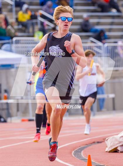 Thumbnail 2 in Huskie Twilight (Relays) photogallery.