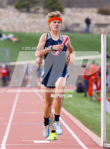 Thumbnail 3 in Huskie Twilight (Relays) photogallery.