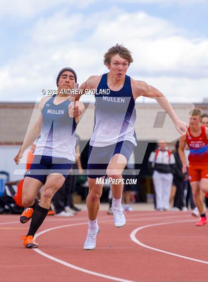Thumbnail 1 in Huskie Twilight (Relays) photogallery.