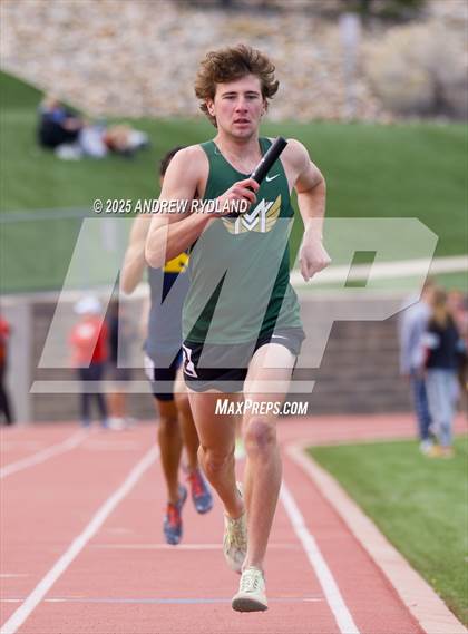 Thumbnail 2 in Huskie Twilight (Relays) photogallery.