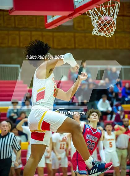Thumbnail 1 in Christian @ Cathedral Catholic photogallery.