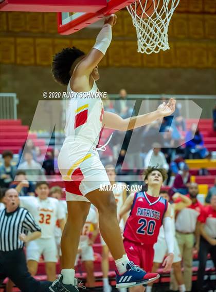 Thumbnail 3 in Christian @ Cathedral Catholic photogallery.