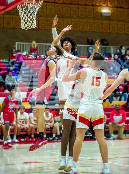Thumbnail 3 in Christian @ Cathedral Catholic photogallery.