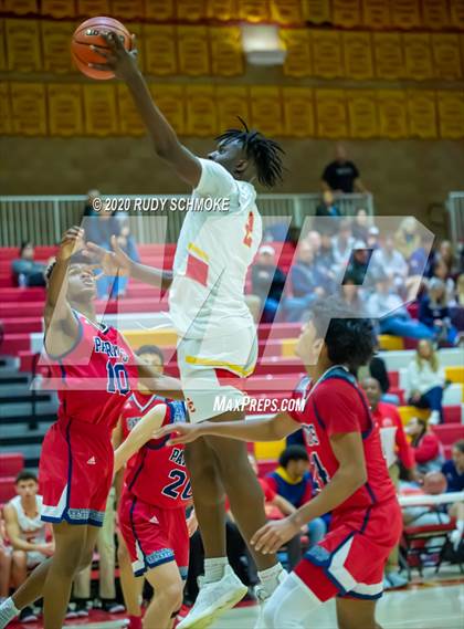 Thumbnail 3 in Christian @ Cathedral Catholic photogallery.