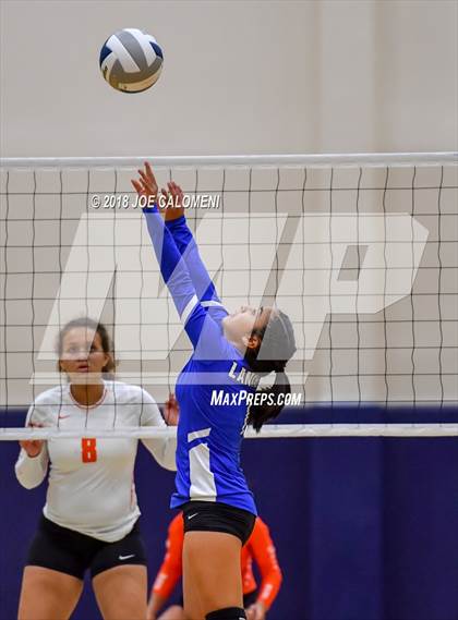 Thumbnail 2 in Burbank vs Lanier [Sidney] photogallery.