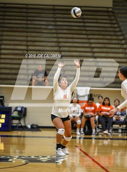 Thumbnail 1 in Burbank vs Lanier [Sidney] photogallery.