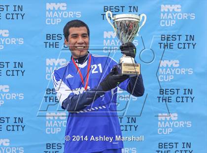Thumbnail 3 in PSAL All-Stars vs Independent All-Stars (NYC Mayor's Cup)  photogallery.