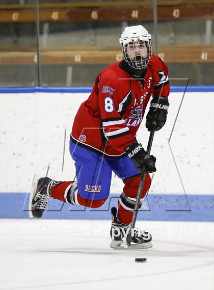 Thumbnail 2 in Masuk vs. Smith/Tolland/Windham (CIAC Division III Semifinal) photogallery.