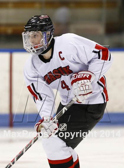 Thumbnail 3 in Masuk vs. Smith/Tolland/Windham (CIAC Division III Semifinal) photogallery.