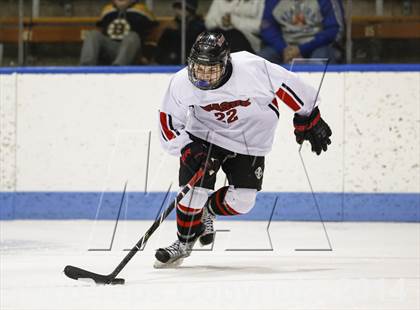 Thumbnail 1 in Masuk vs. Smith/Tolland/Windham (CIAC Division III Semifinal) photogallery.