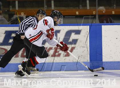 Thumbnail 1 in Masuk vs. Smith/Tolland/Windham (CIAC Division III Semifinal) photogallery.