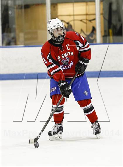 Thumbnail 1 in Masuk vs. Smith/Tolland/Windham (CIAC Division III Semifinal) photogallery.