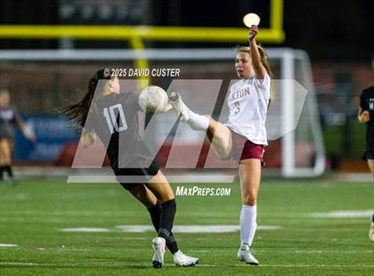 Thumbnail 3 in Oakton @ James Madison photogallery.