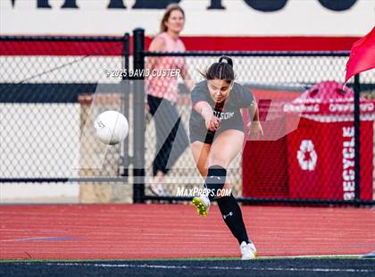 Thumbnail 3 in Oakton @ James Madison photogallery.