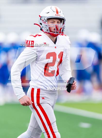 Thumbnail 1 in Beaver vs. Kanab (UHSAA 1A Final) photogallery.