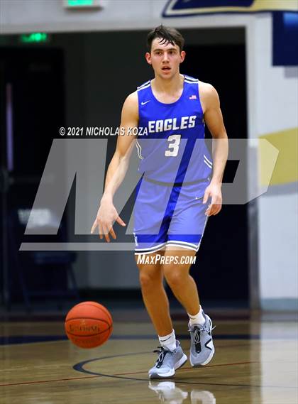Thumbnail 3 in Santa Margarita vs. St. John Bosco photogallery.