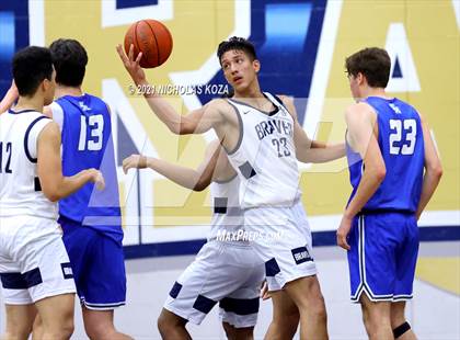 Thumbnail 2 in Santa Margarita vs. St. John Bosco photogallery.