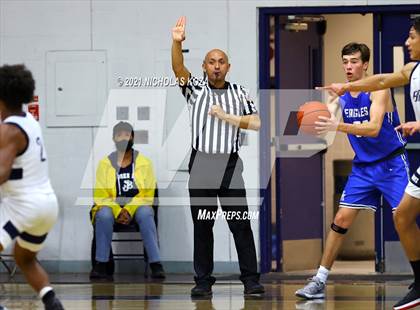 Thumbnail 3 in Santa Margarita vs. St. John Bosco photogallery.