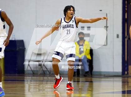 Thumbnail 2 in Santa Margarita vs. St. John Bosco photogallery.